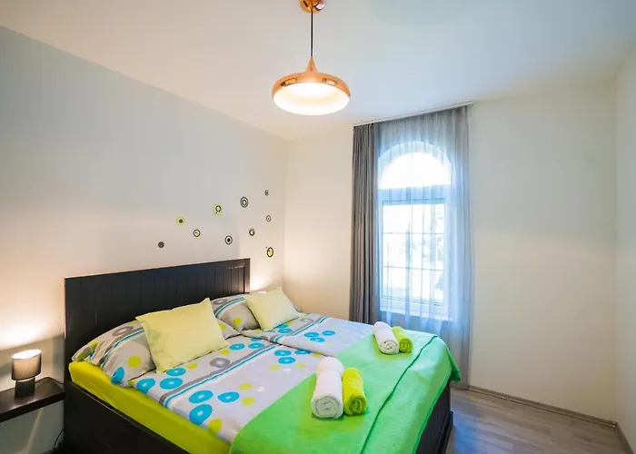 Phoenix Apartment
